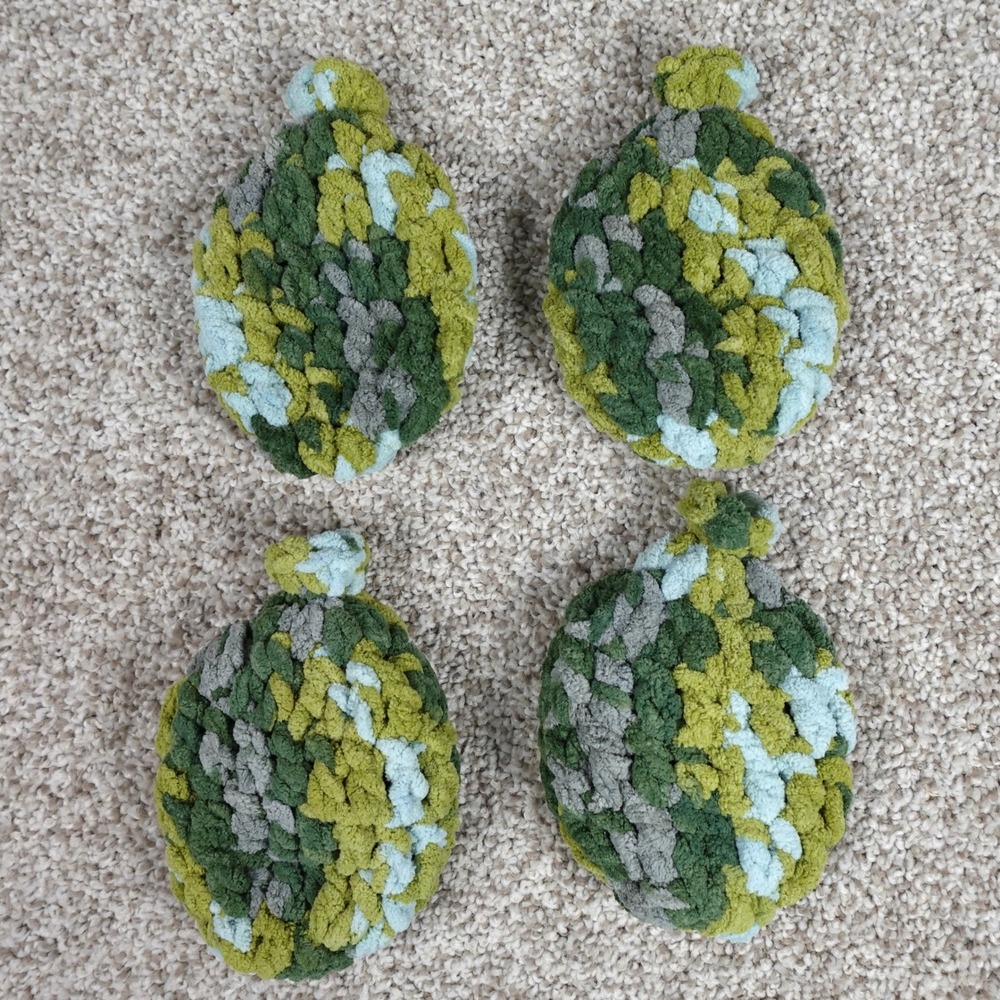 Set of 4 Reusable Crochet Water Balloons Green Camo Plush Splash‎ Balls Kids Toy